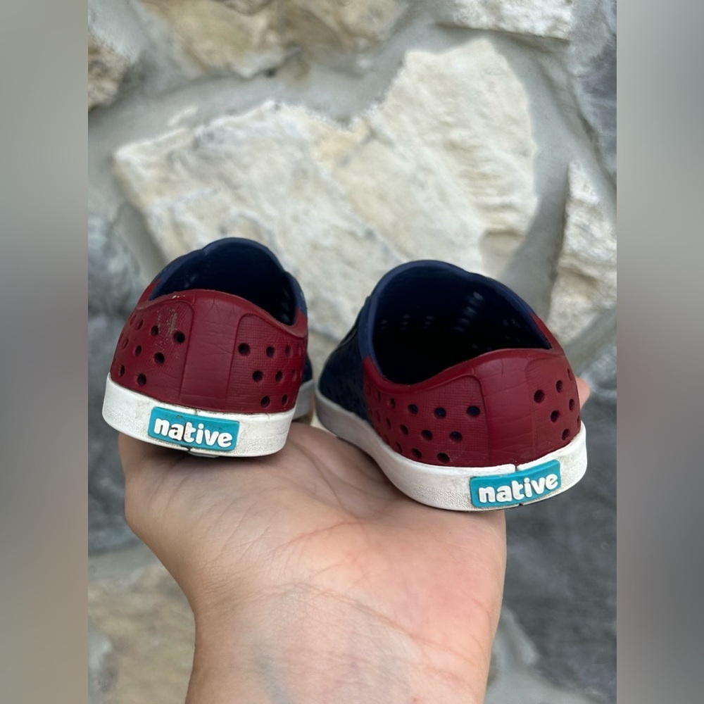 Native Jefferson Shoes Sz C4 Blue Red 4th Of July Water Shoes Comfort Breathable - Picture 4 of 5